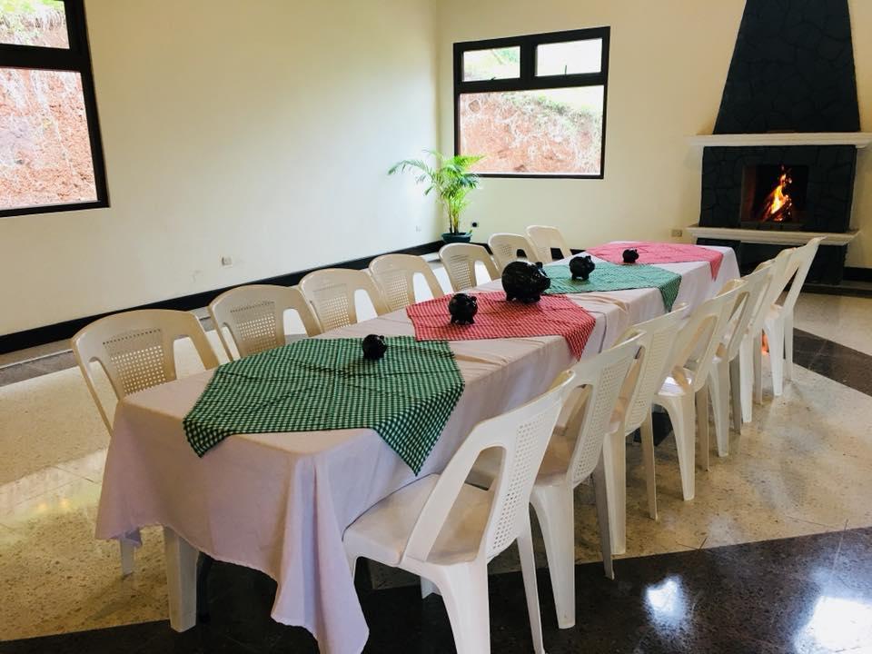 Country Delights Hotel Tamahu Екстериор снимка